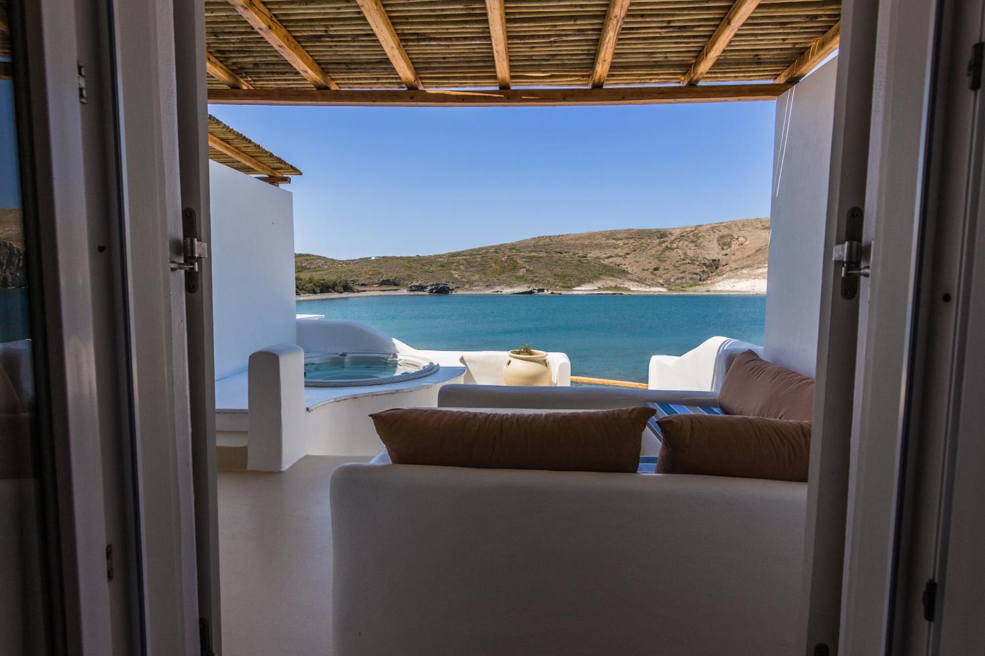 Salt Suites Milos Pollonia ภายนอก รูปภาพ