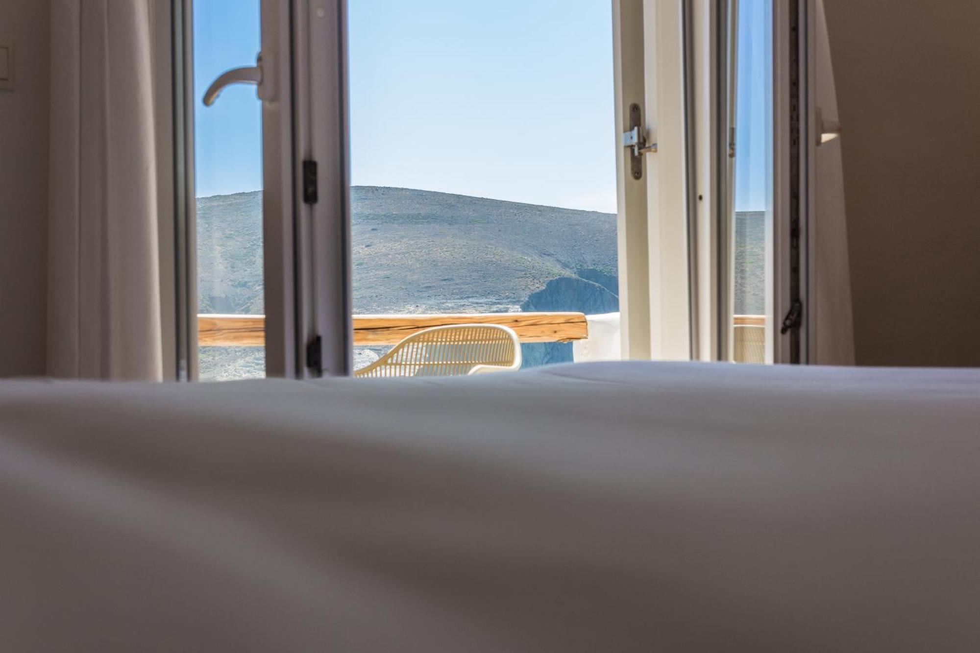 Salt Suites Milos Pollonia ภายนอก รูปภาพ