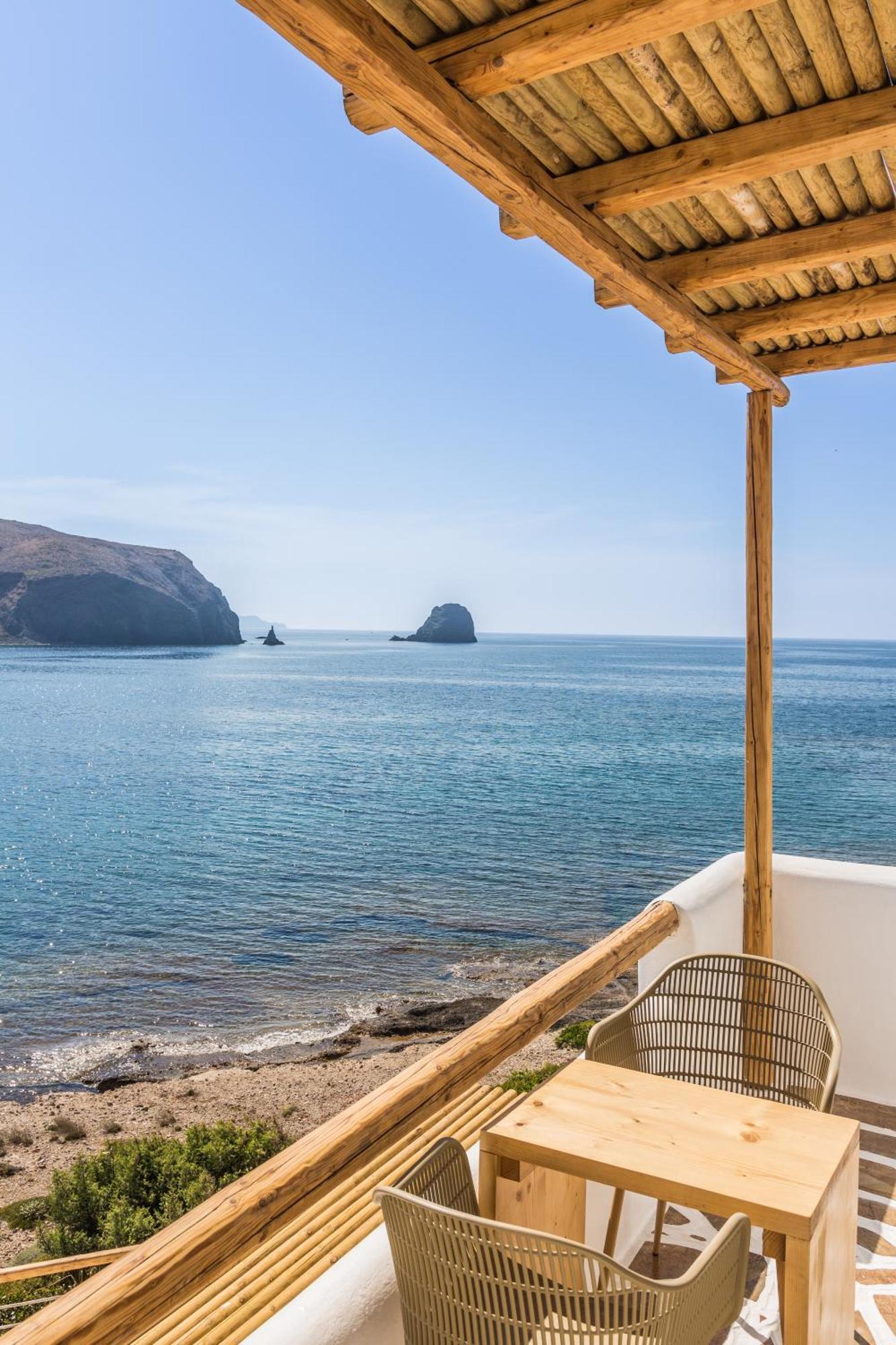 Salt Suites Milos Pollonia ภายนอก รูปภาพ